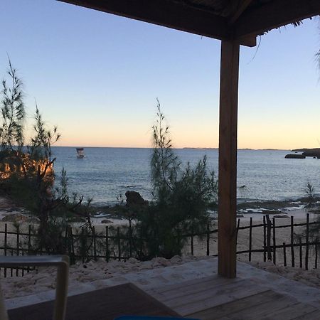 Vazaha Vezo Bed & Breakfast Andavadoaka Dış mekan fotoğraf
