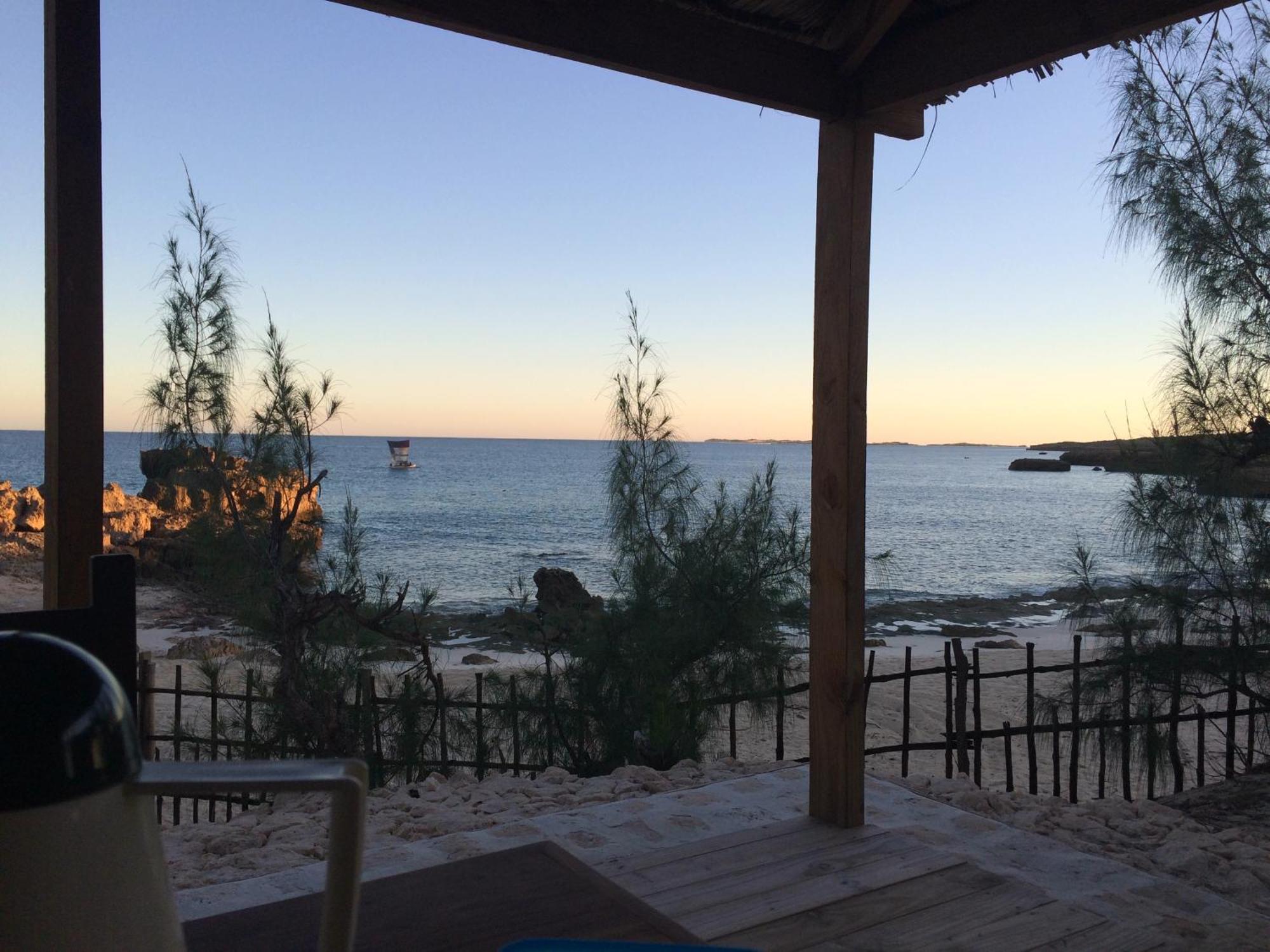 Vazaha Vezo Bed & Breakfast Andavadoaka Dış mekan fotoğraf