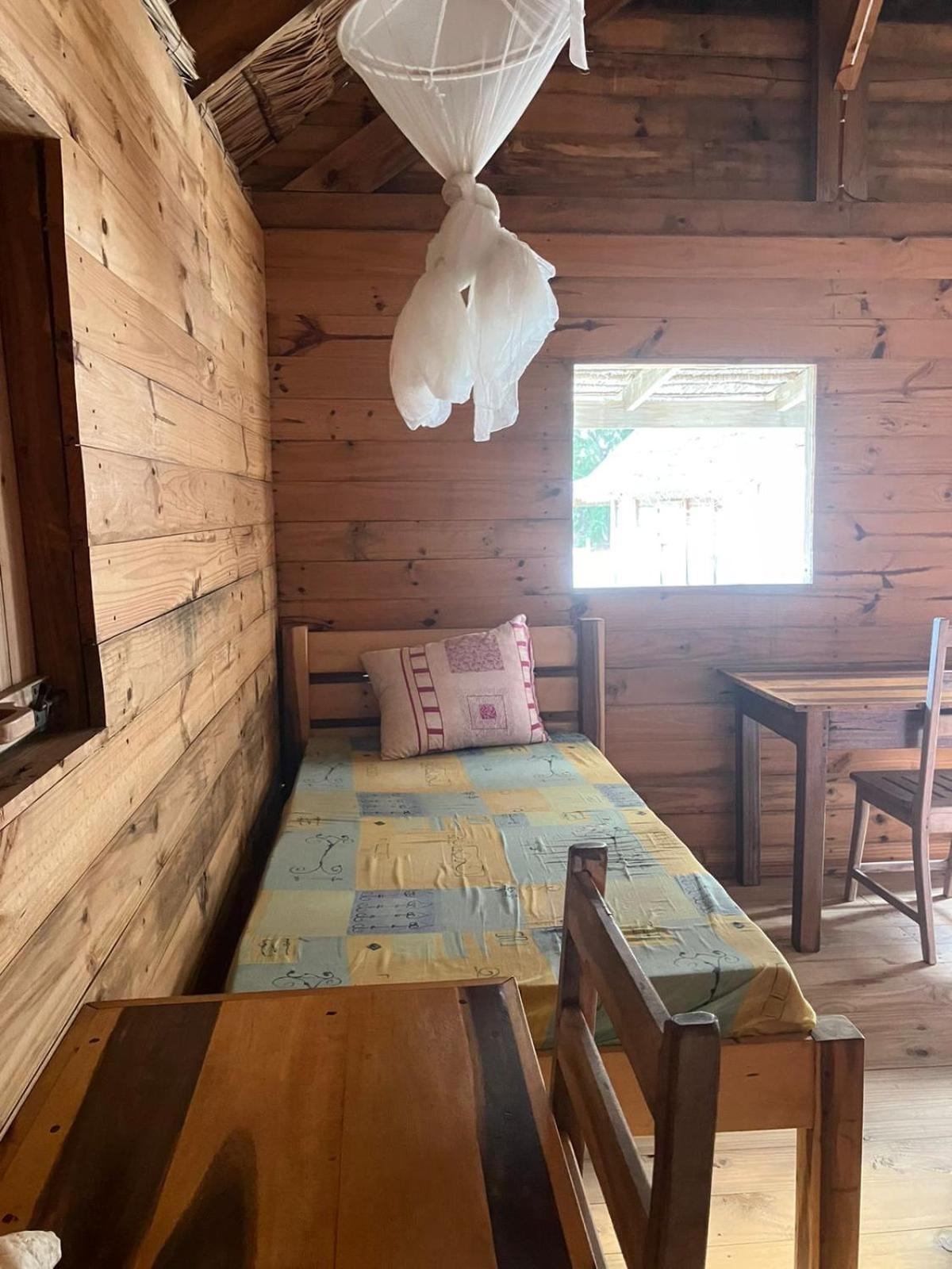 Vazaha Vezo Bed & Breakfast Andavadoaka Dış mekan fotoğraf