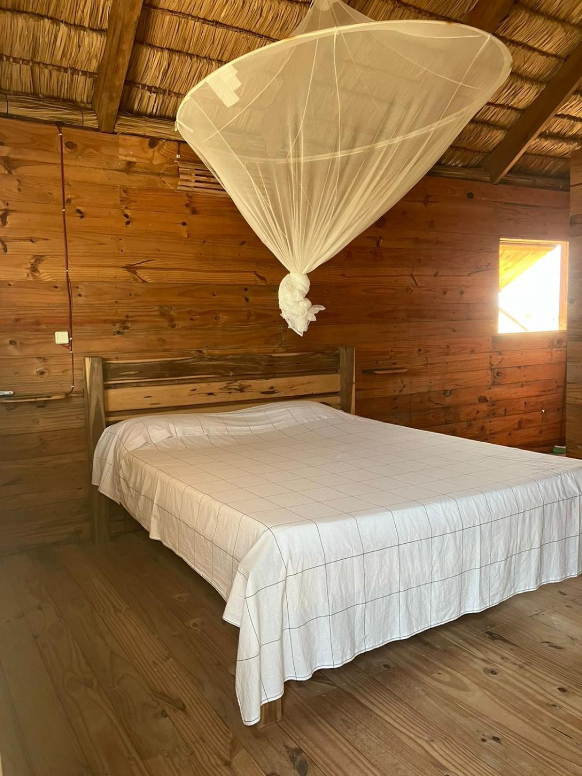 Vazaha Vezo Bed & Breakfast Andavadoaka Dış mekan fotoğraf