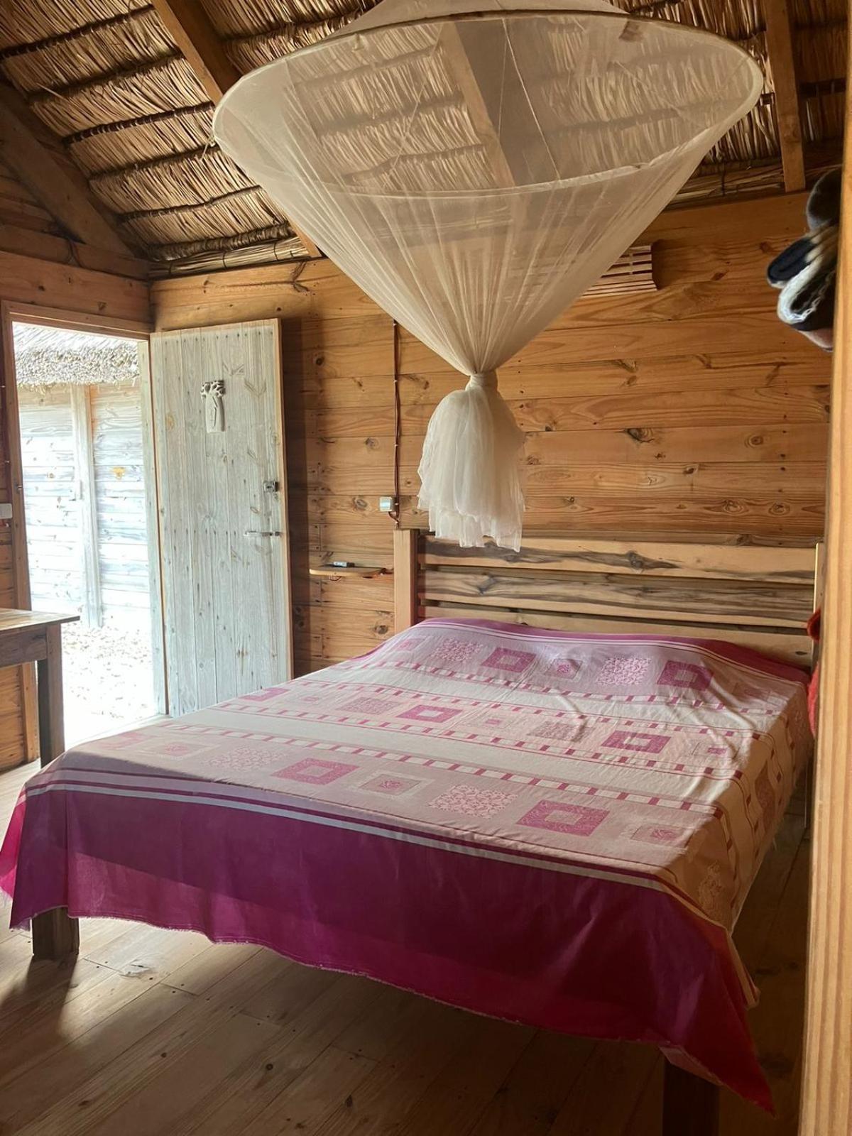 Vazaha Vezo Bed & Breakfast Andavadoaka Dış mekan fotoğraf